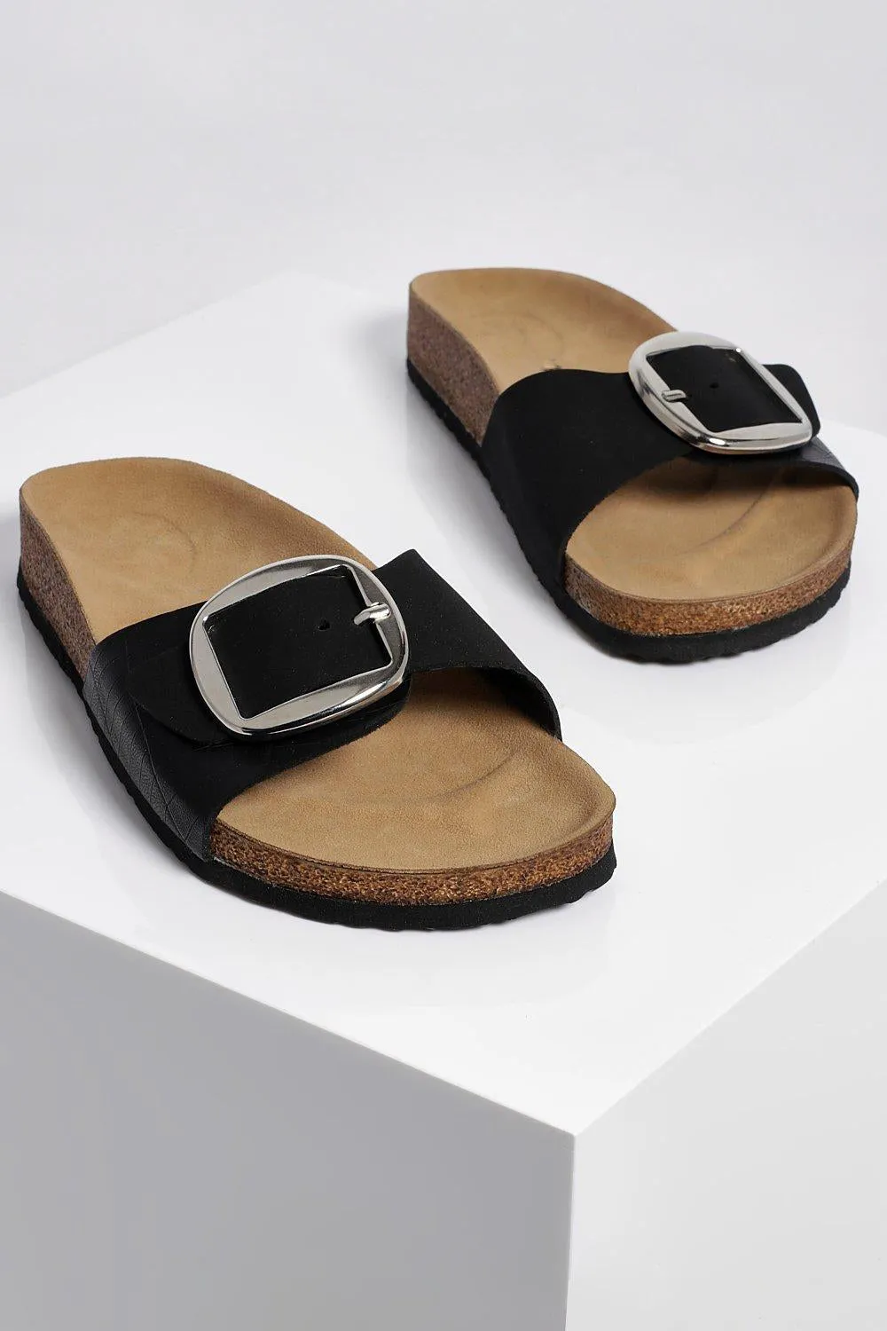 BLACK OVERSIZED BUCKLE SOFT FOOTBED SANDALS