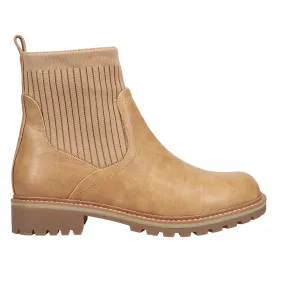 Cabin Fever Round Toe Chelsea Boots