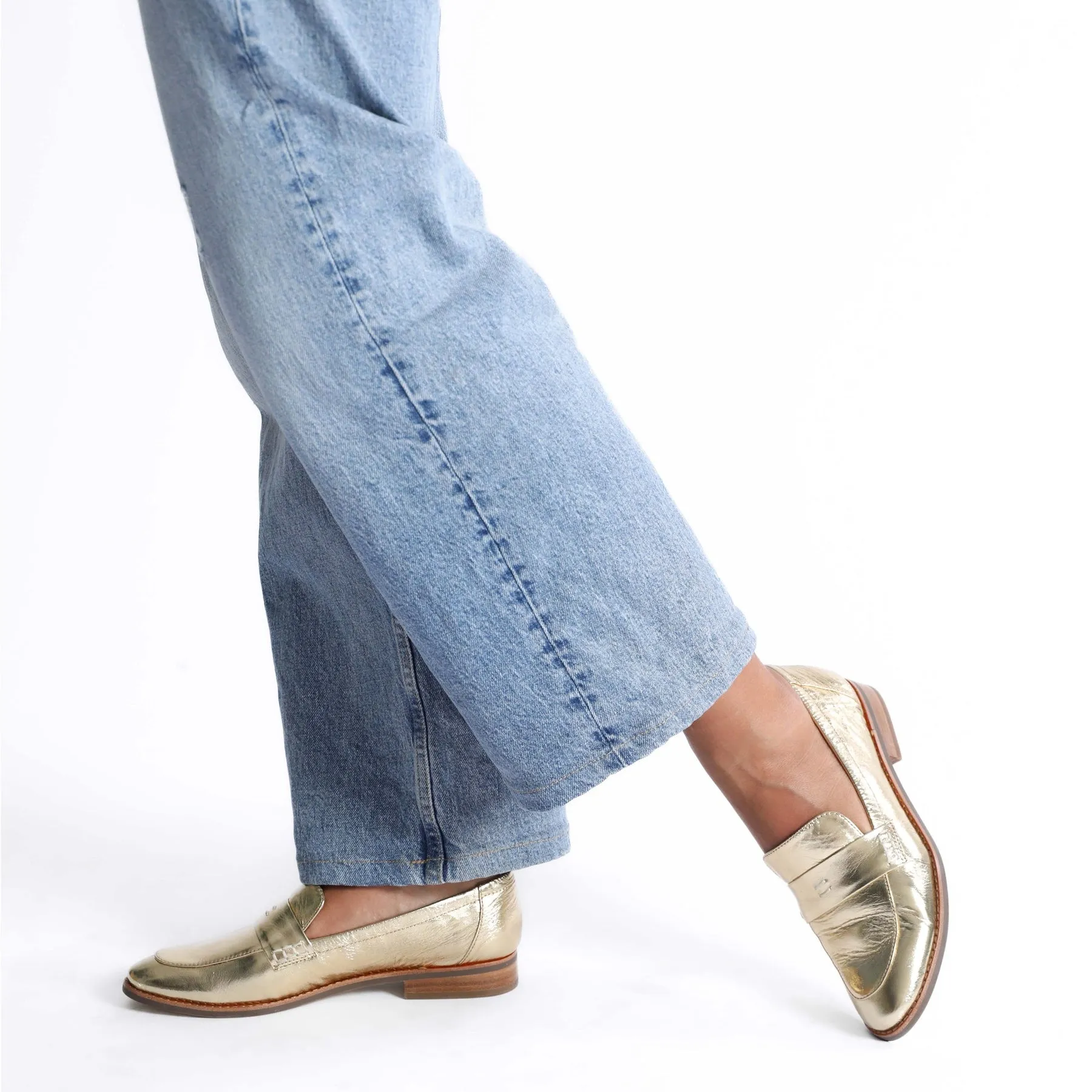 CHILE LEATHER METALLIC LOAFERS