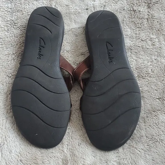 Clarks Dark Brown Leather Strapey Flat Slip On Sandals Size 10M