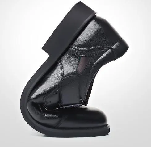 Cowhide Soft Breathable Hollow Sandals
