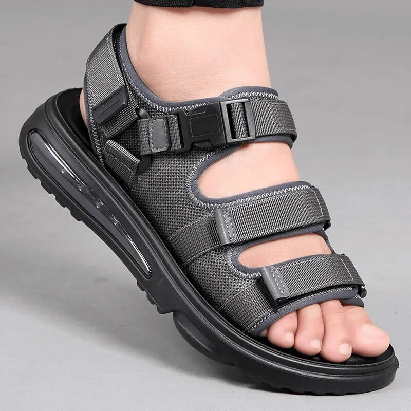 Fashion Men's Breathable Non-Slip Sandals / Luxury Male Soft Outdoor Sandals
