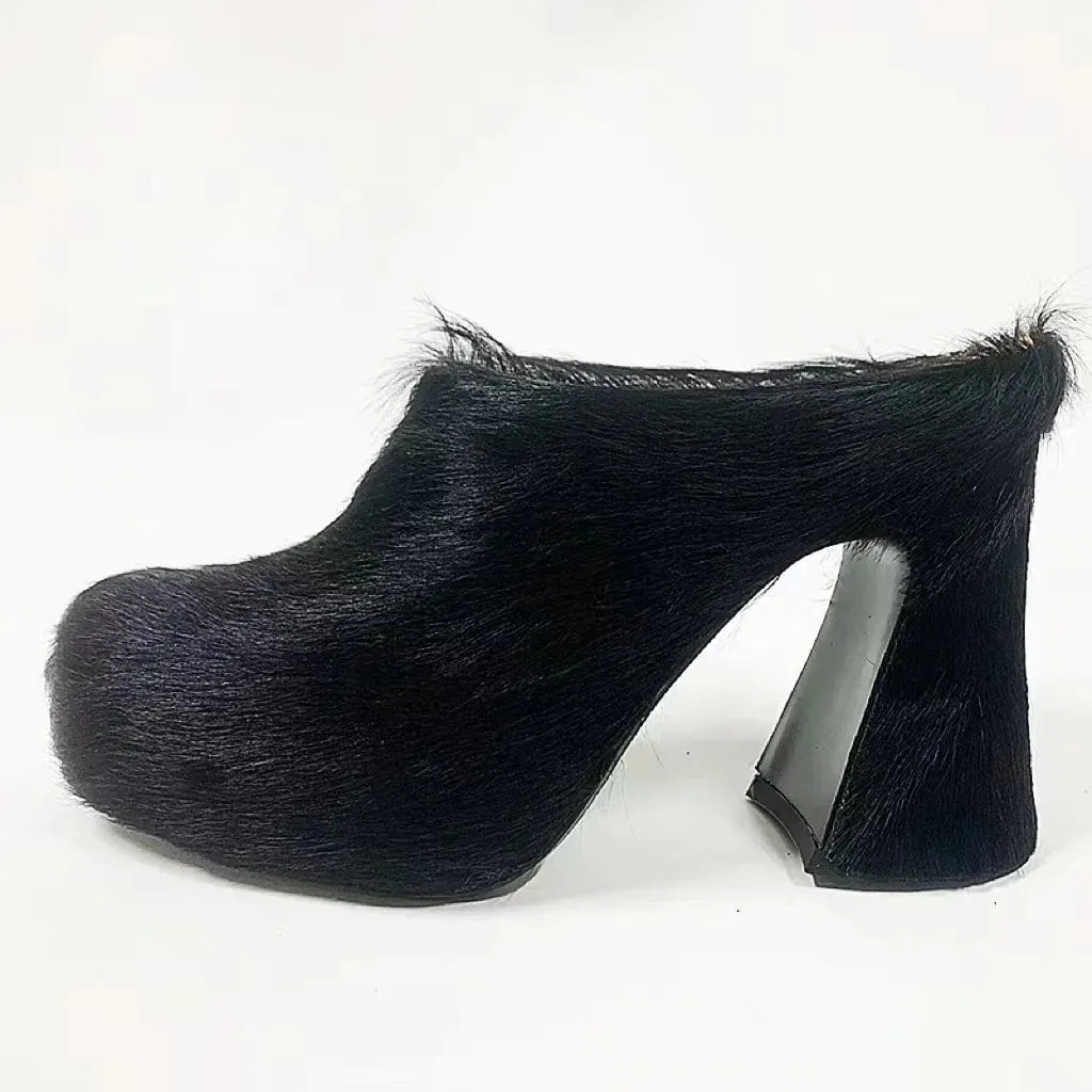 HAIRE Mules