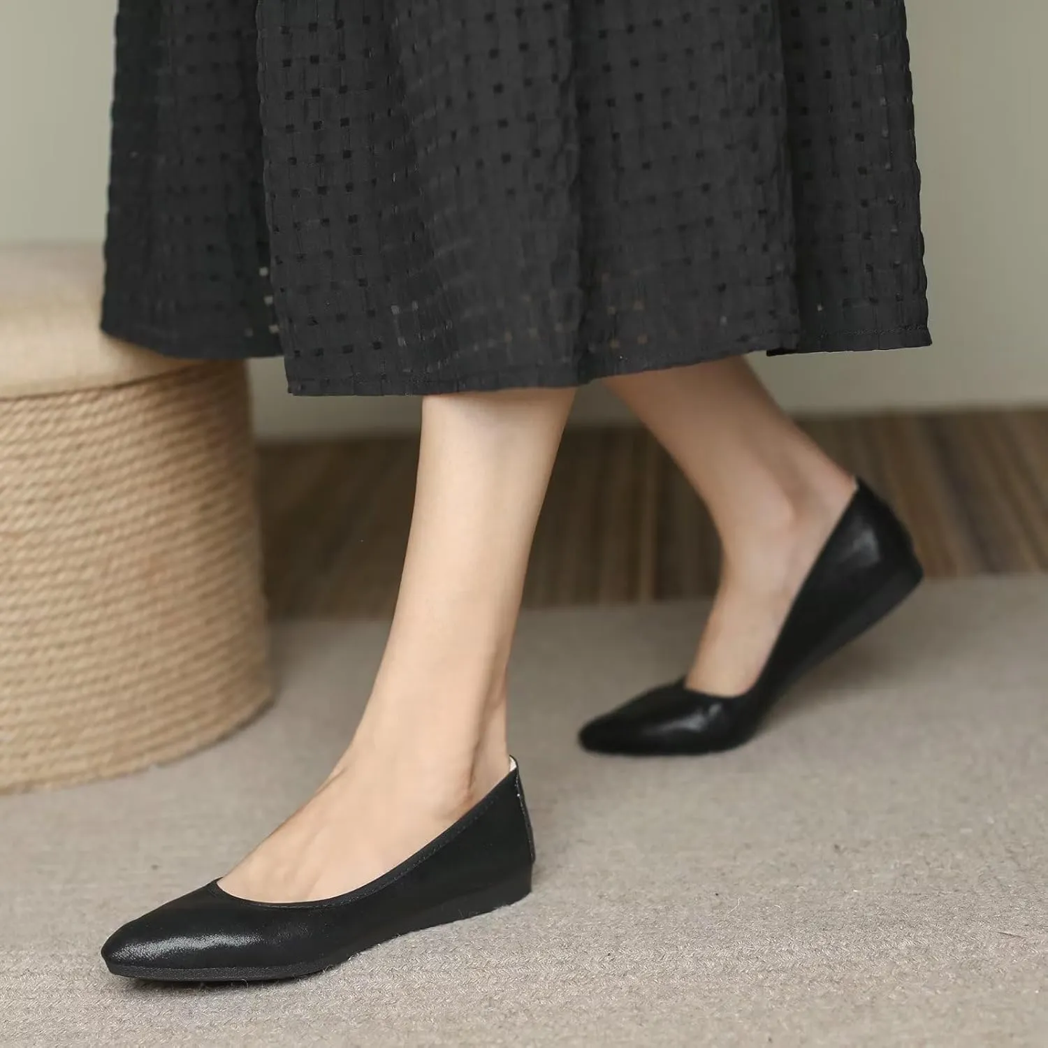 INEELUYI Soft Ballets Flats for Women Pointy Toe Comfortable Dress Ballerina Flats Shoes