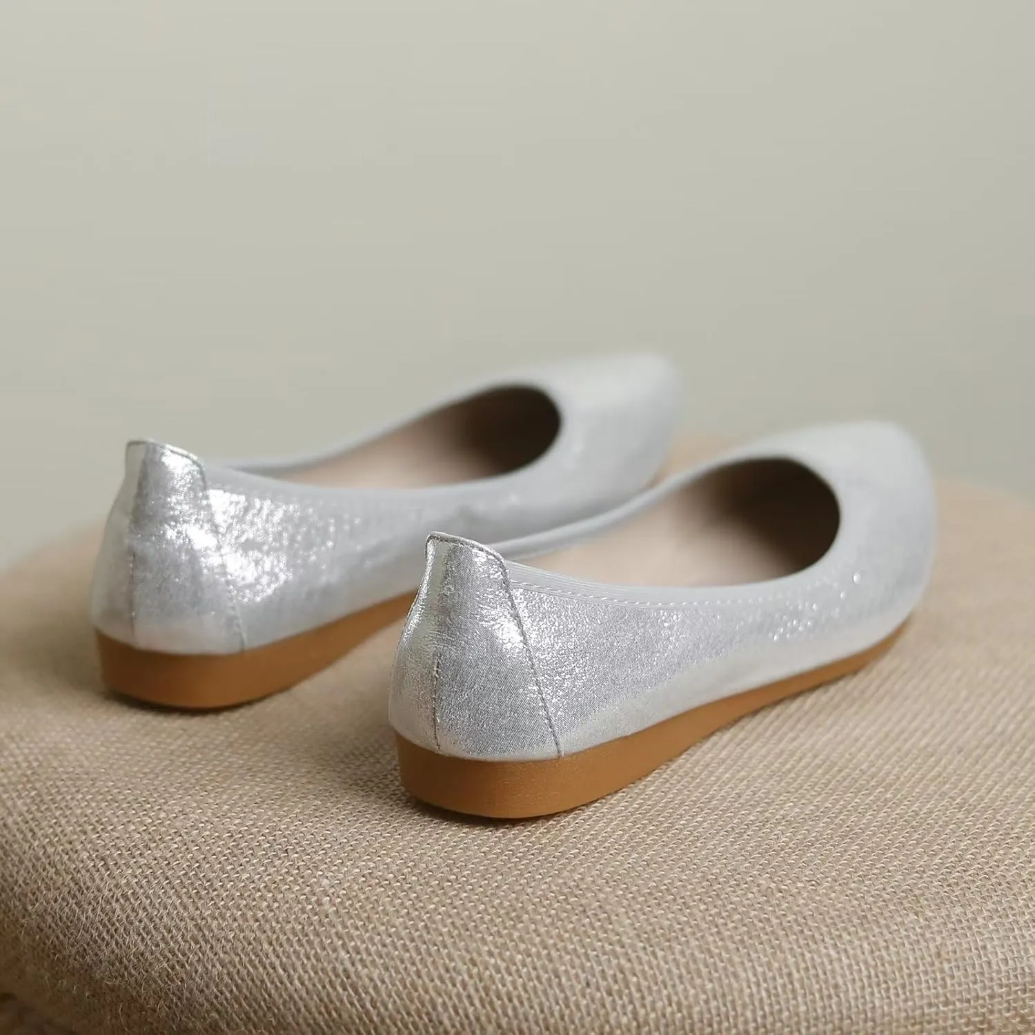 INEELUYI Soft Ballets Flats for Women Pointy Toe Comfortable Dress Ballerina Flats Shoes