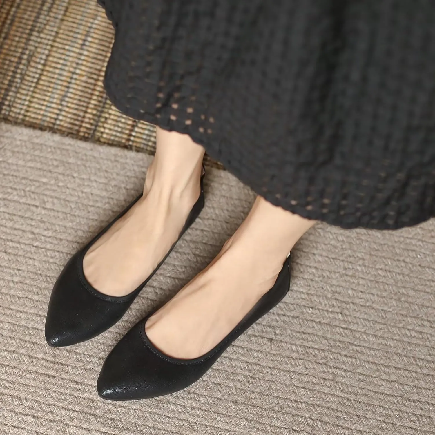 INEELUYI Soft Ballets Flats for Women Pointy Toe Comfortable Dress Ballerina Flats Shoes