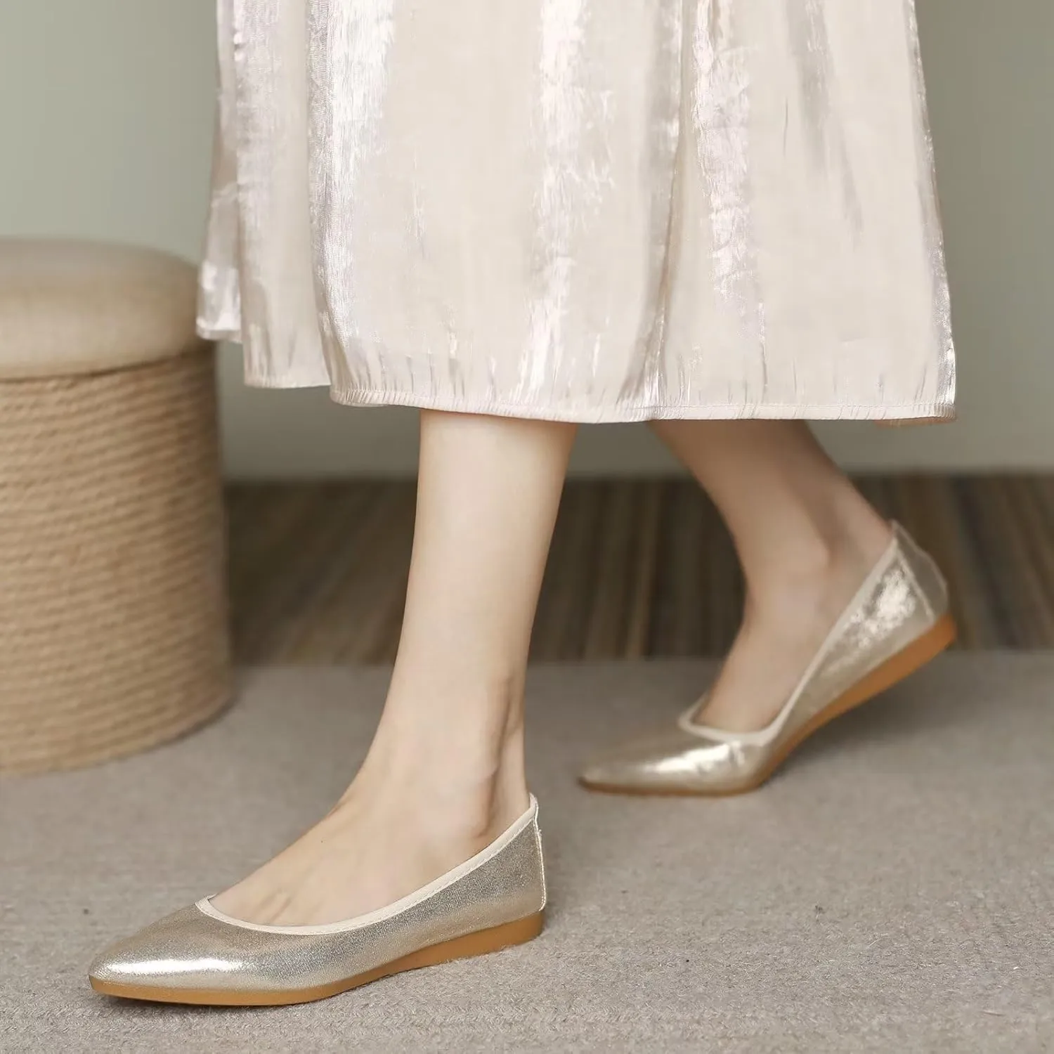 INEELUYI Soft Ballets Flats for Women Pointy Toe Comfortable Dress Ballerina Flats Shoes