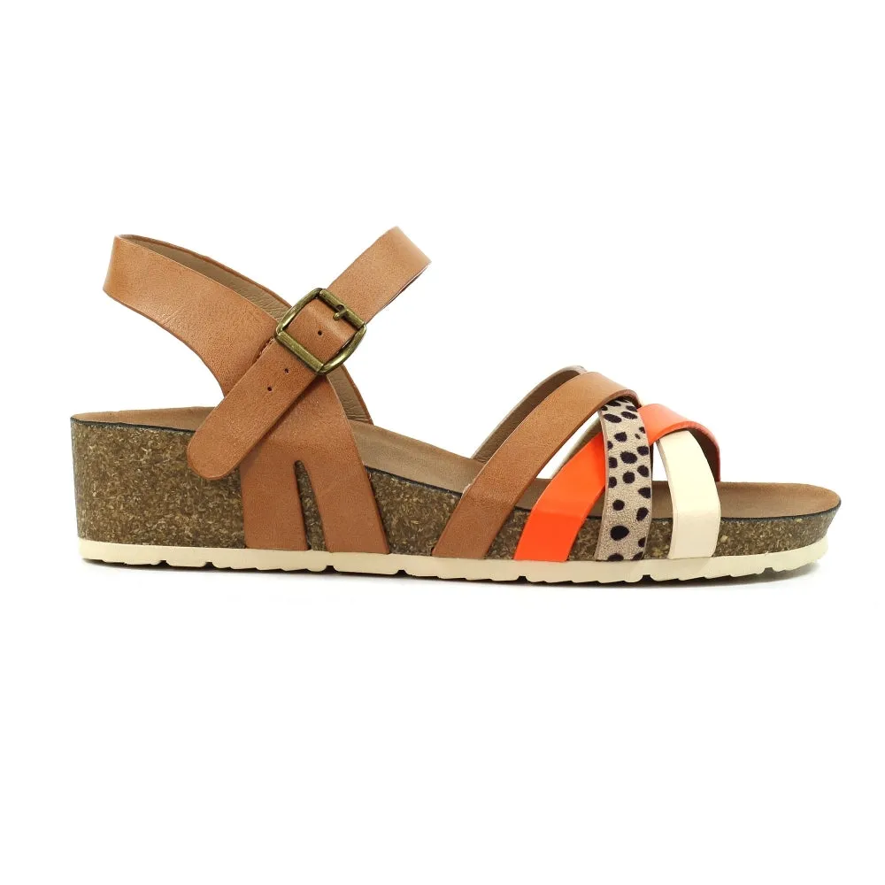 Lunar  Selina Sandal in Camel