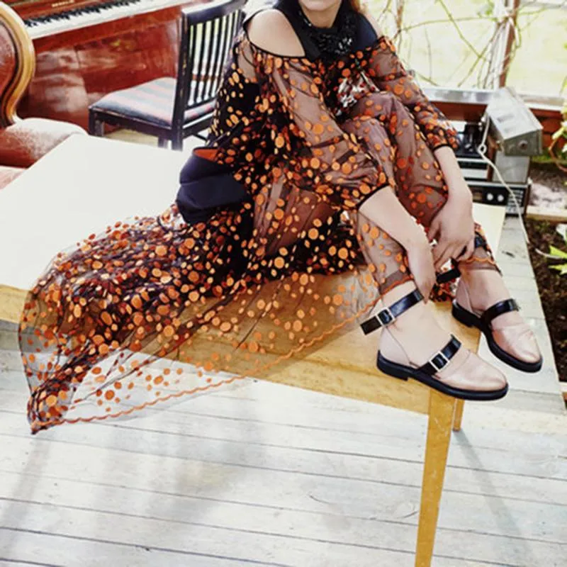 New Fashion Trends Outfits Low Heel Shallow Buckle Sandals