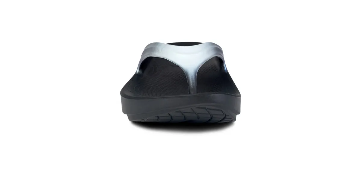 Women's OOlala Luxe Sandal - Frost